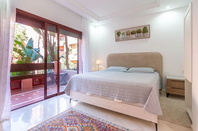 3 soverom Leilighet til salgs i Elviria, Marbella med svømmebasseng - € 659 000 (Ref: 9976215)