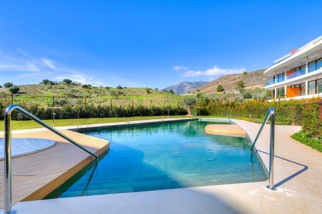 3 slaapkamer Appartement te koop in Fuengirola met zwembad garage - € 749.000 (Ref: 9976216)