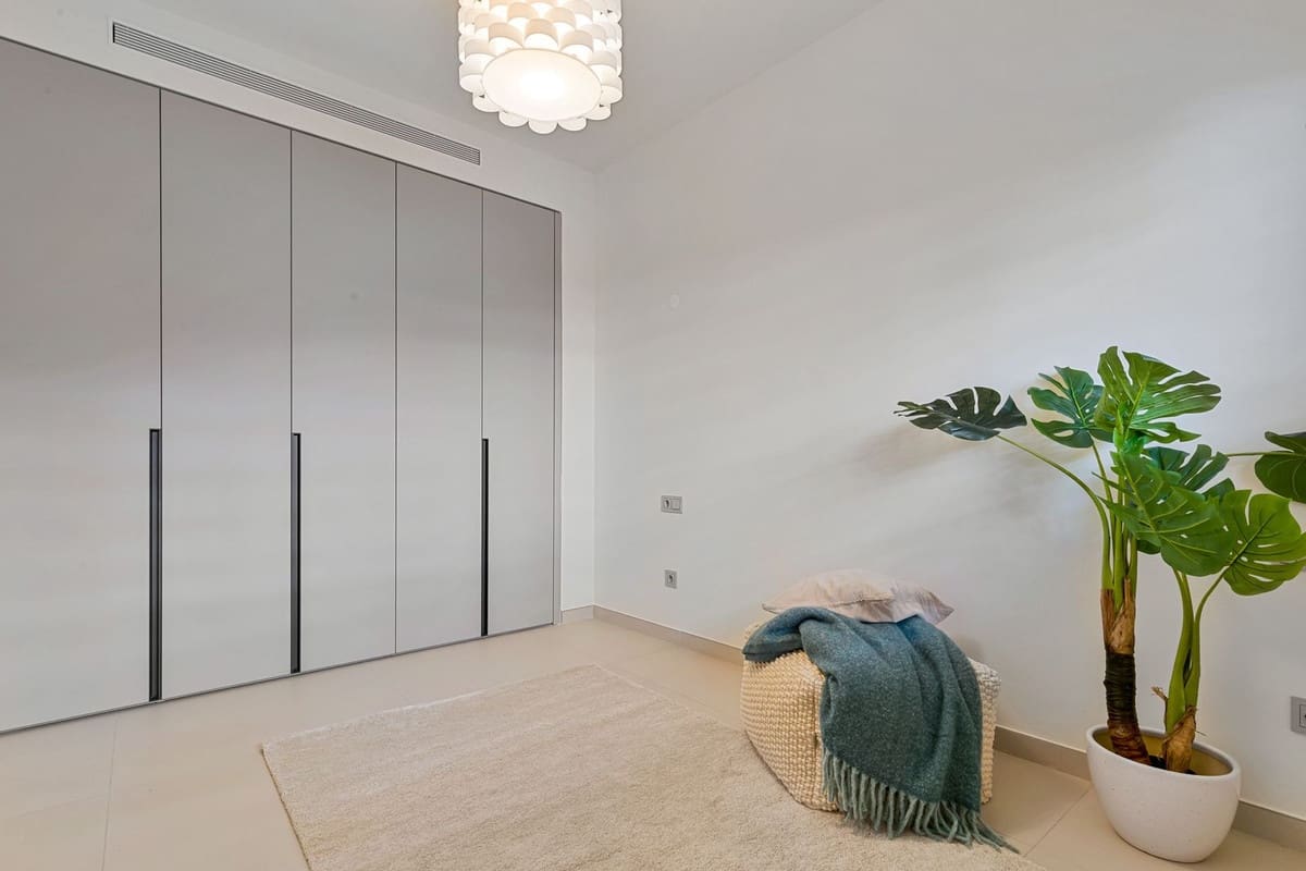 3 slaapkamer Appartement te koop in Fuengirola met zwembad garage - € 749.000 (Ref: 9976216)
