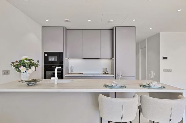 3 slaapkamer Appartement te koop in Fuengirola met zwembad garage - € 749.000 (Ref: 9976216)