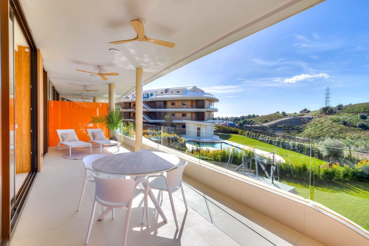 3 slaapkamer Appartement te koop in Fuengirola met zwembad garage - € 749.000 (Ref: 9976216)