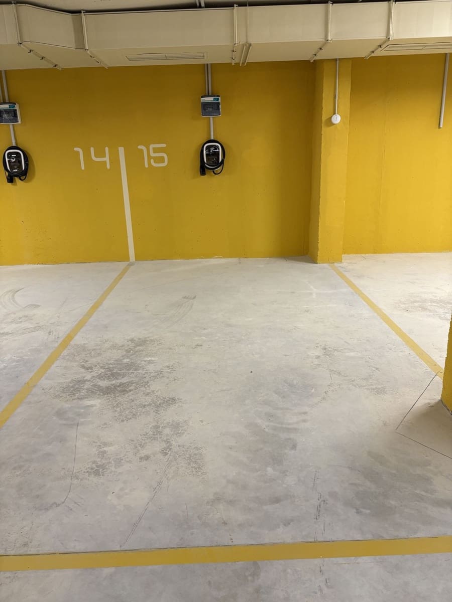 3 slaapkamer Appartement te koop in Fuengirola met zwembad garage - € 749.000 (Ref: 9976216)