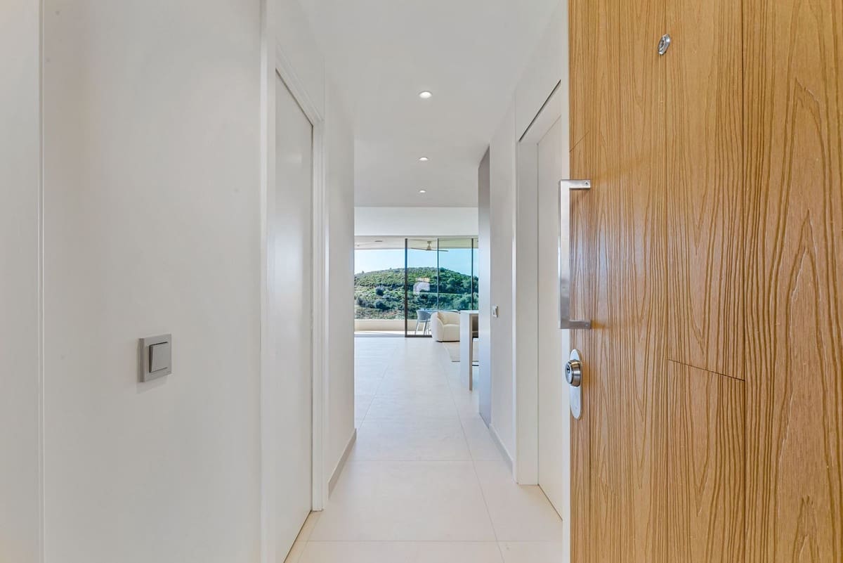 3 slaapkamer Appartement te koop in Fuengirola met zwembad garage - € 749.000 (Ref: 9976216)