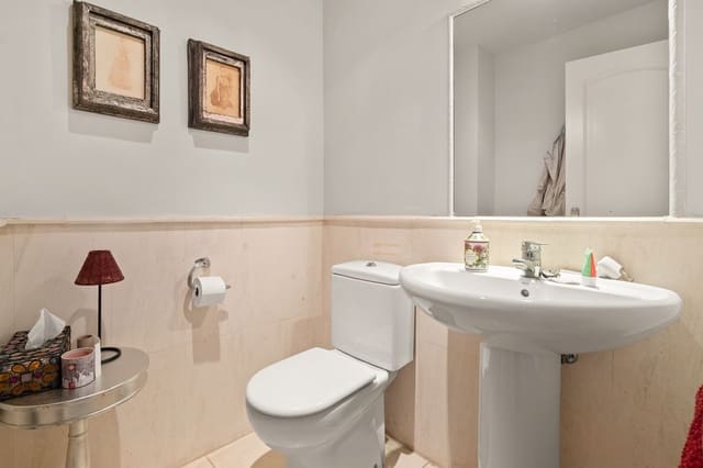 3 Zimmer Haus zu verkaufen in Guadalmina Baja, Marbella mit Pool Garage - 700.000 € (Ref: 9976217)