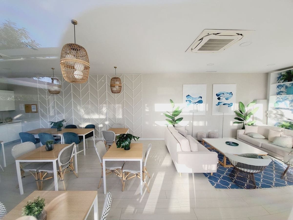 3 soveværelse Lejlighed til salg i La Cala de Mijas med swimmingpool garage - € 690.000 (Ref: 9976218)