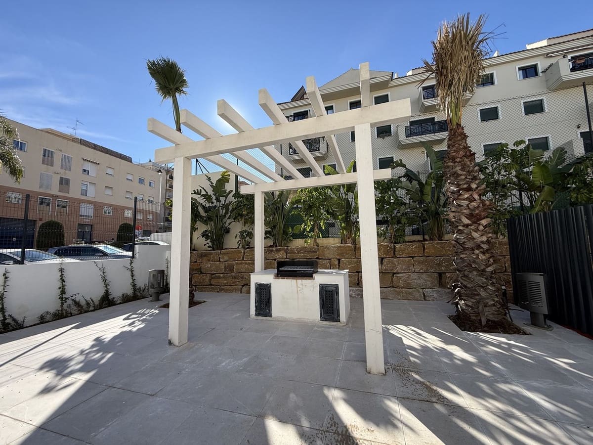 2 camera da letto Appartamento in vendita in Estepona con piscina garage - 650.000 € (Rif: 9976221)