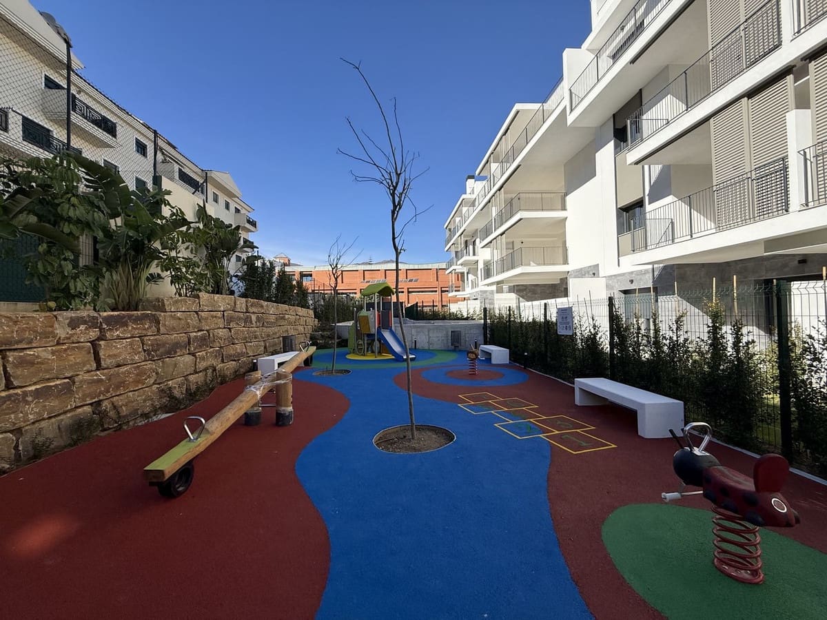 2 camera da letto Appartamento in vendita in Estepona con piscina garage - 650.000 € (Rif: 9976221)