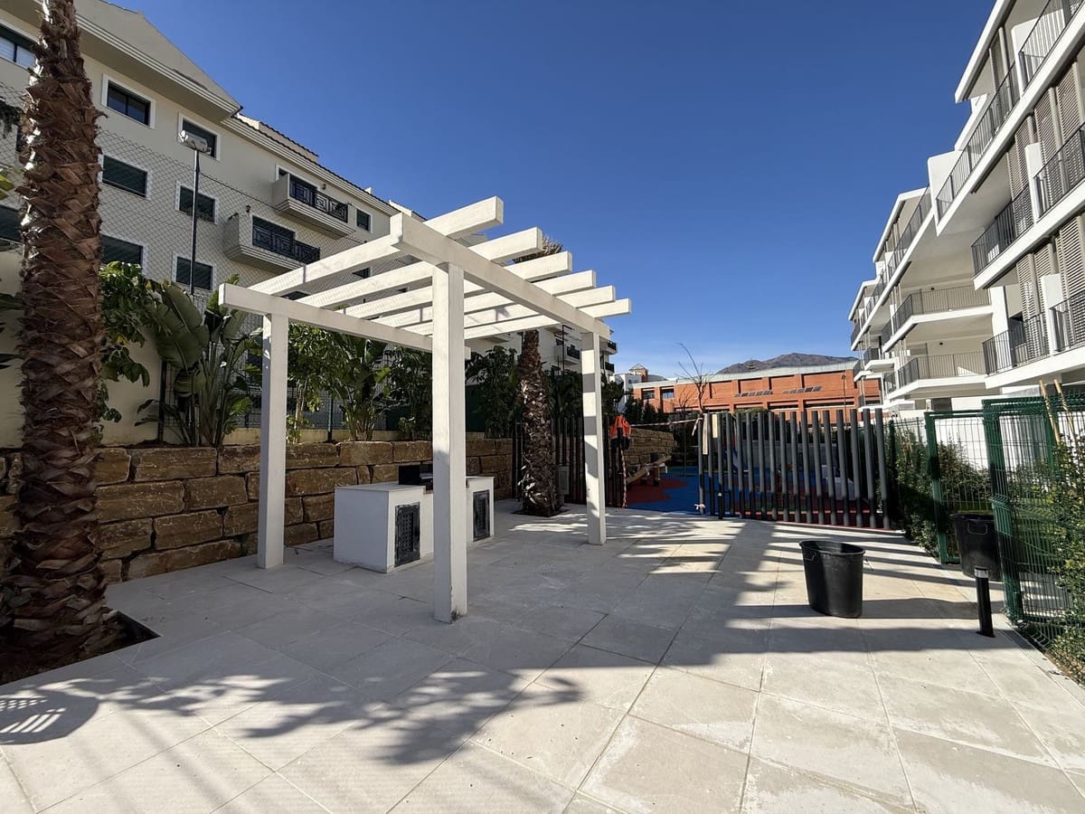 2 camera da letto Appartamento in vendita in Estepona con piscina garage - 650.000 € (Rif: 9976221)