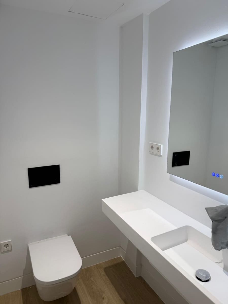 3 soverom Leilighet til salgs i Nueva Andalucia med garasje - € 690 000 (Ref: 9976222)