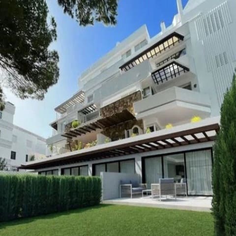 3 soverom Leilighet til salgs i Nueva Andalucia, Marbella med garasje - € 690 000 (Ref: 9976222)