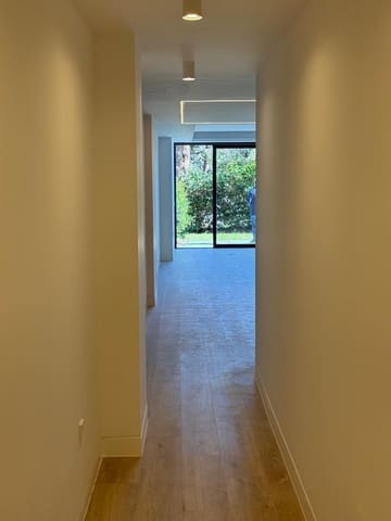 3 soverom Leilighet til salgs i Nueva Andalucia, Marbella med garasje - € 690 000 (Ref: 9976222)