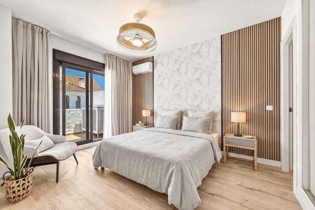 Apartamento de 3 habitaciones en Nueva Andalucia, Marbella en venta con piscina - 655.000 € (Ref: 9976223)