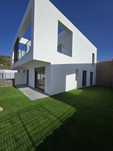 3 soverom Kjedet enebolig til salgs i Riviera del Sol, Mijas med svømmebasseng - € 650 000 (Ref: 9976224)