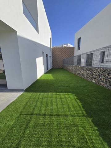3 soverom Kjedet enebolig til salgs i Riviera del Sol, Mijas med svømmebasseng - € 650 000 (Ref: 9976224)
