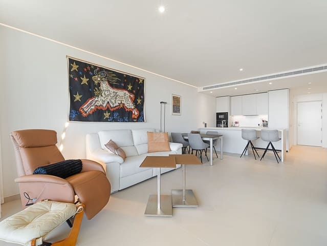 2 soveværelse Lejlighed til salg i Fuengirola med swimmingpool - € 695.000 (Ref: 9976226)