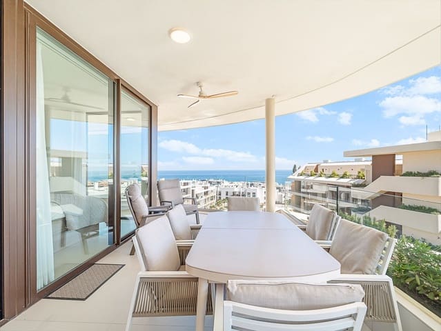 2 soveværelse Lejlighed til salg i Fuengirola med swimmingpool - € 695.000 (Ref: 9976226)