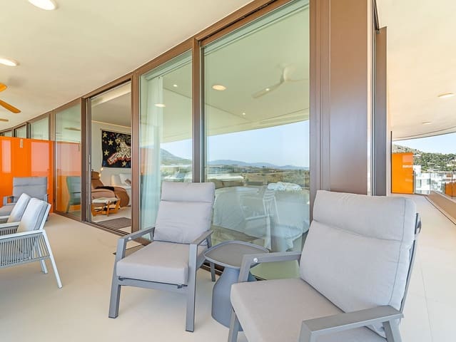 2 soveværelse Lejlighed til salg i Fuengirola med swimmingpool - € 695.000 (Ref: 9976226)