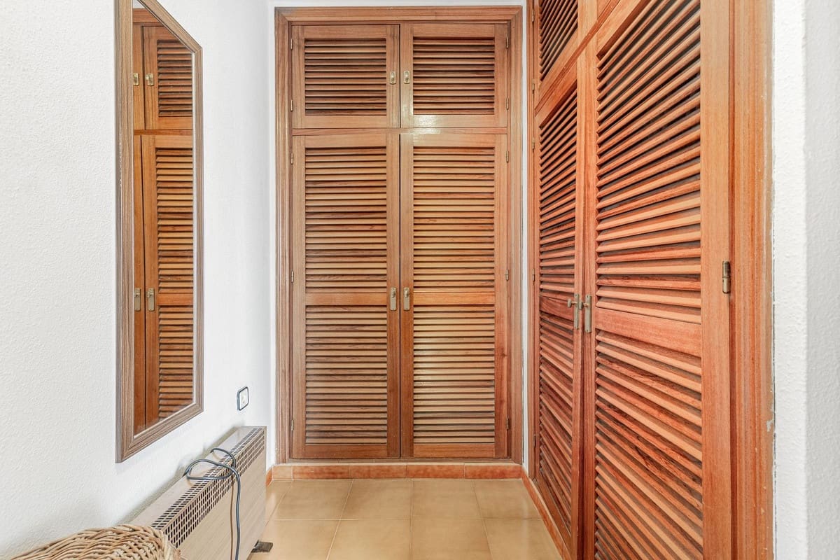 6 Zimmer Apartment zu verkaufen in Estepona - 670.000 € (Ref: 9976230)