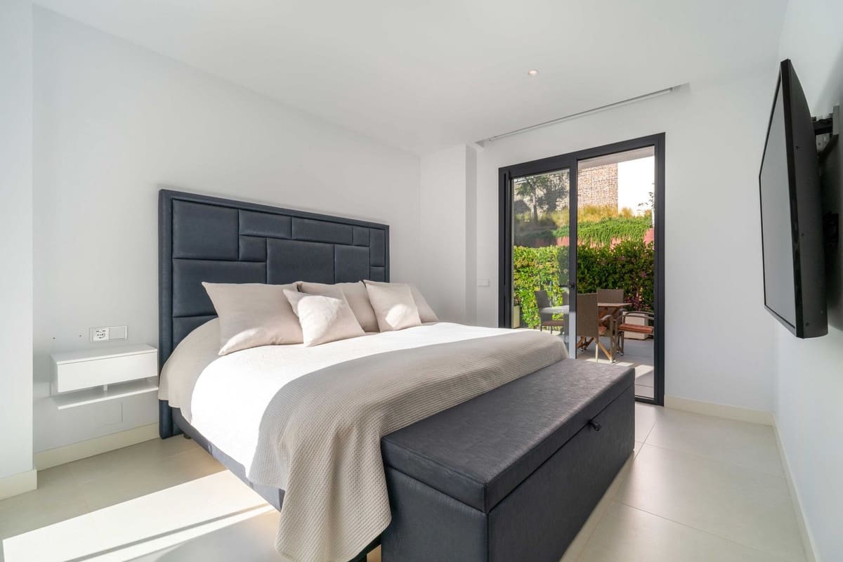 2 chambre Appartement à vendre à Fuengirola avec piscine - 695 000 € (Ref: 9976231)