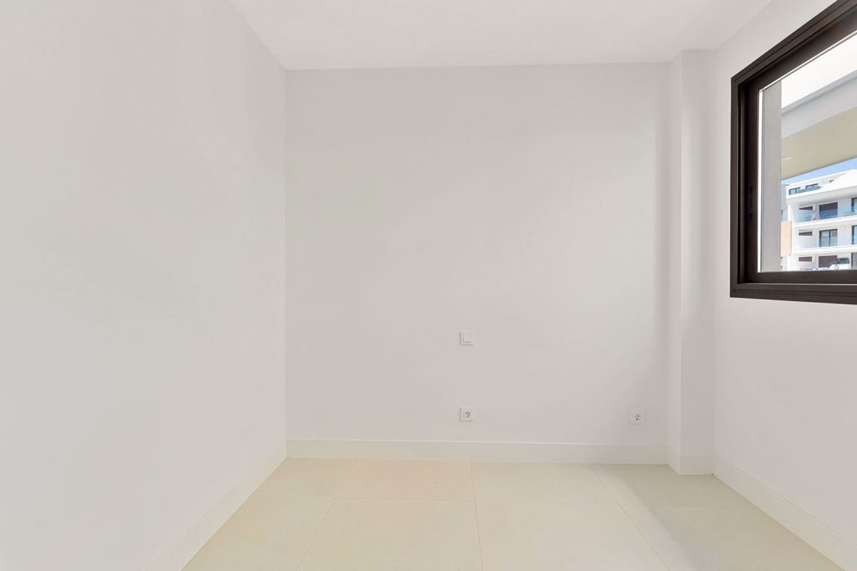 3 sypialnia Apartament na sprzedaż w Fuengirola z basenem - 679 000 € (Ref: 9976232)