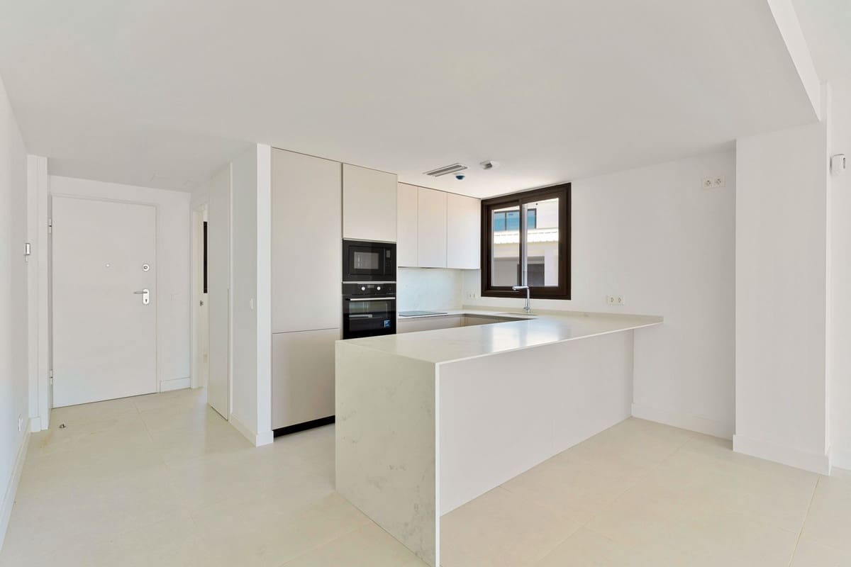 3 sypialnia Apartament na sprzedaż w Fuengirola z basenem - 679 000 € (Ref: 9976232)