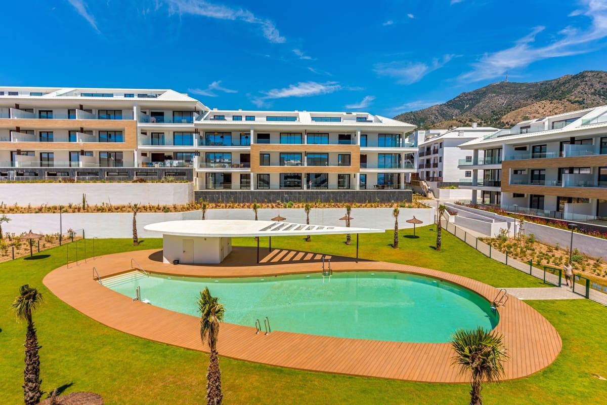 3 sypialnia Apartament na sprzedaż w Fuengirola z basenem - 679 000 € (Ref: 9976232)