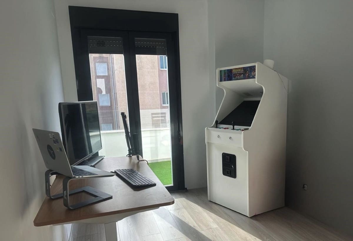 4 Zimmer Apartment zu verkaufen in Estepona mit Pool Garage - 745.000 € (Ref: 9976234)
