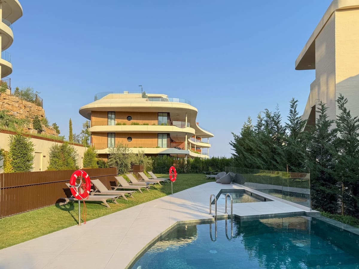 2 slaapkamer Appartement te koop in Fuengirola met zwembad garage - € 745.000 (Ref: 9976236)