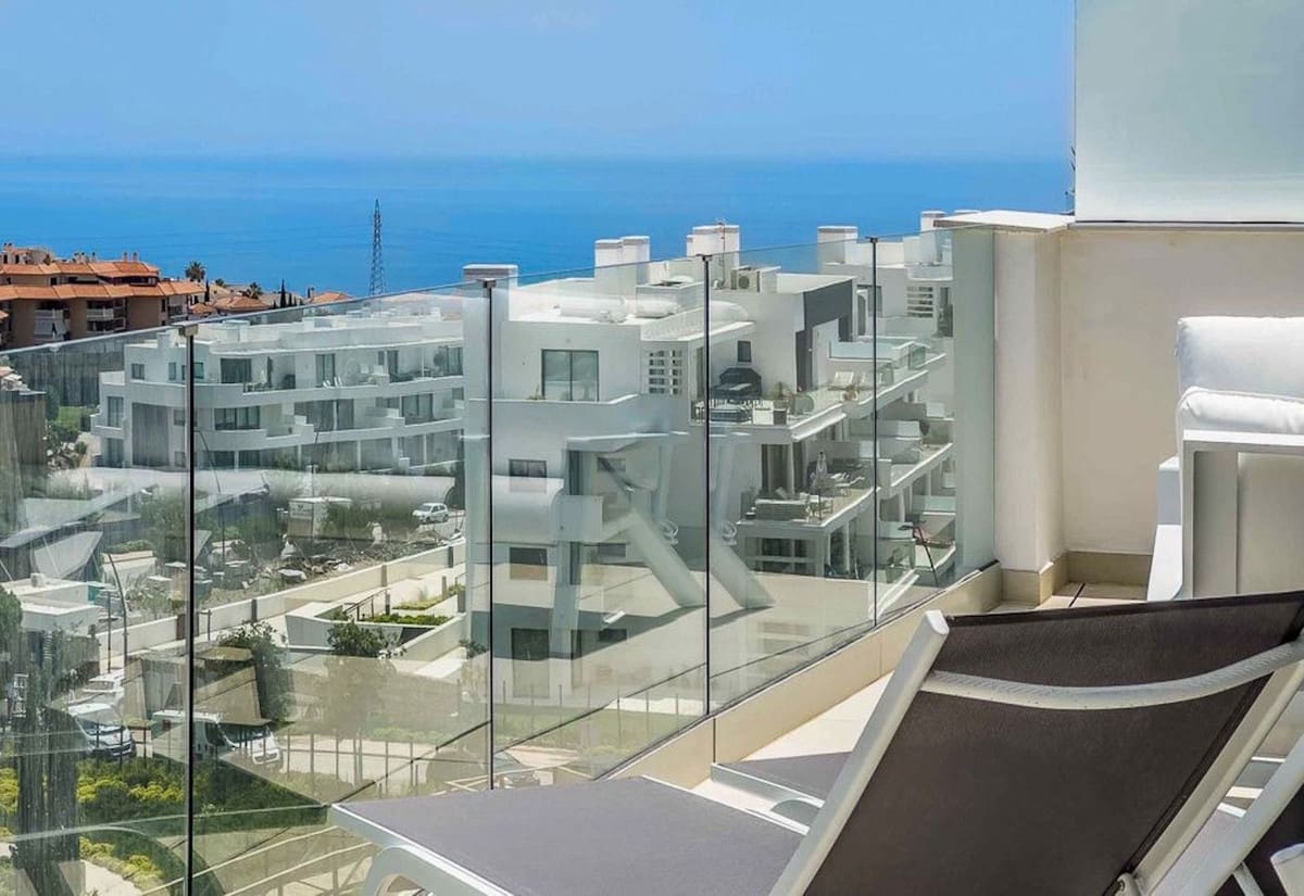 2 quarto Apartamento para venda em Fuengirola com piscina - 675 000 € (Ref: 9976237)