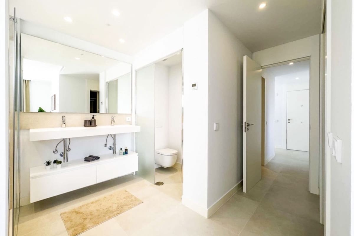 2 quarto Apartamento para venda em Fuengirola com piscina - 675 000 € (Ref: 9976237)