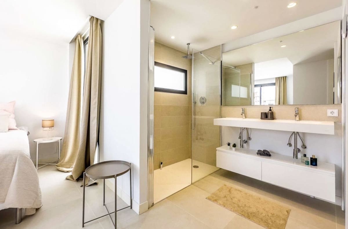 2 quarto Apartamento para venda em Fuengirola com piscina - 675 000 € (Ref: 9976237)