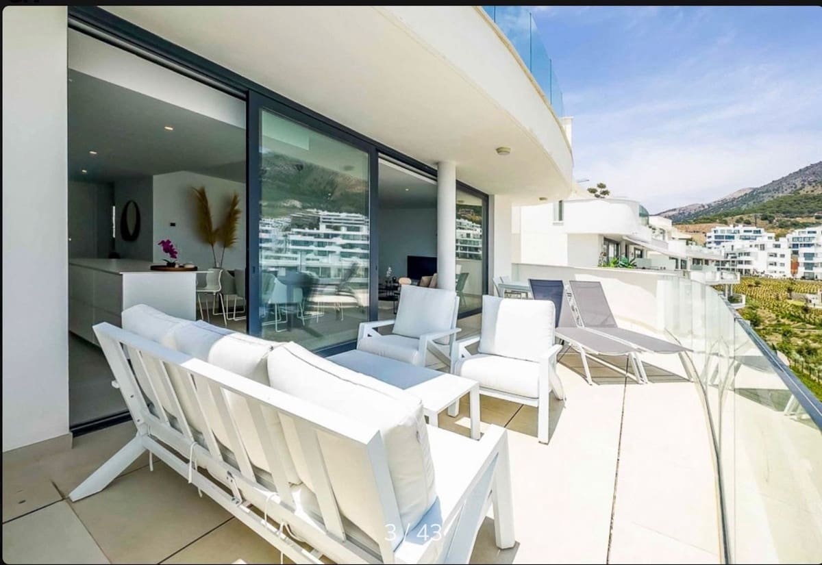 2 quarto Apartamento para venda em Fuengirola com piscina - 675 000 € (Ref: 9976237)
