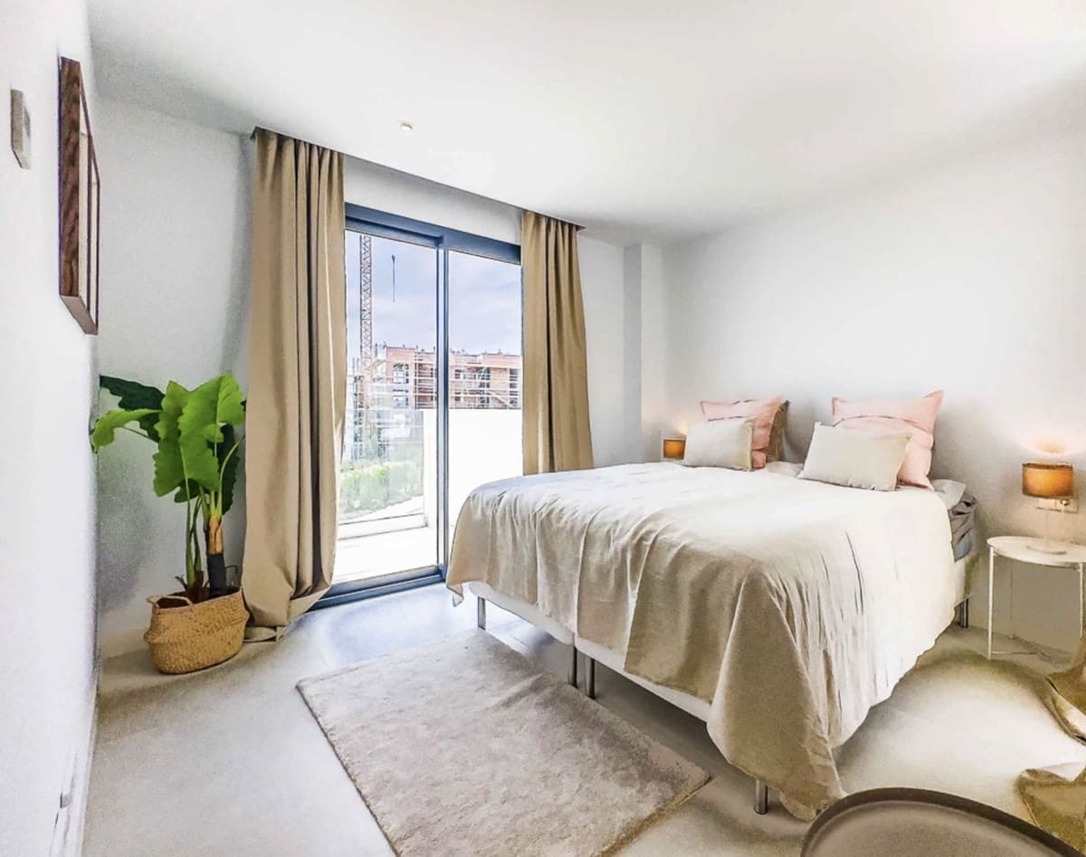 2 quarto Apartamento para venda em Fuengirola com piscina - 675 000 € (Ref: 9976237)