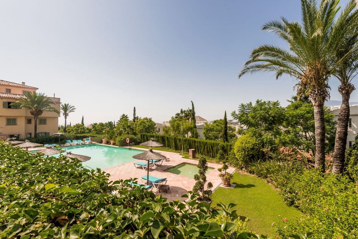 3 soverom Leilighet til salgs i Los Flamingos med svømmebasseng - € 715 000 (Ref: 9976241)