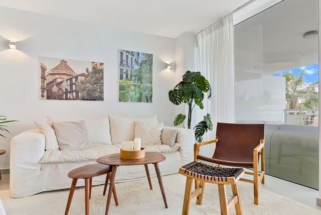 3 soveværelse Lejlighed til salg i Benalmadena Costa, Benalmádena med swimmingpool garage - € 675.000 (Ref: 9976242)
