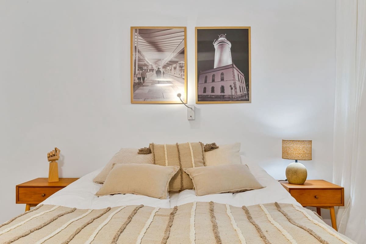 3 soveværelse Lejlighed til salg i Benalmadena Costa med swimmingpool garage - € 675.000 (Ref: 9976242)