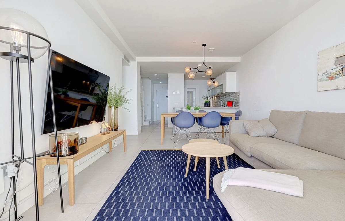 3 soveværelse Lejlighed til salg i Benalmadena med swimmingpool - € 680.000 (Ref: 9976244)