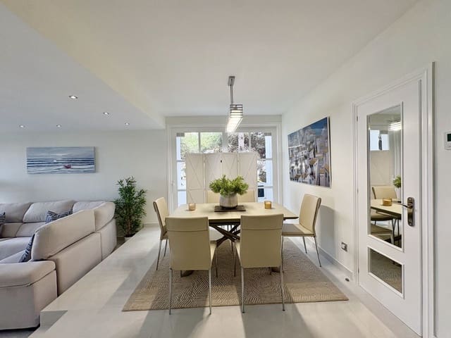 2 soverom Leilighet til salgs i Elviria, Marbella med svømmebasseng - € 650 000 (Ref: 9976249)