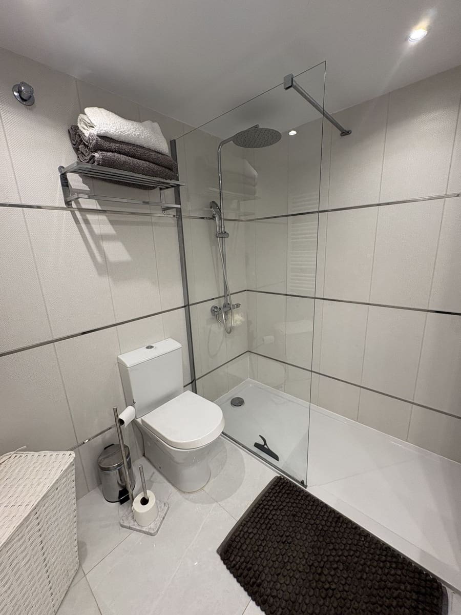 2 soverom Leilighet til salgs i Elviria med svømmebasseng - € 650 000 (Ref: 9976249)