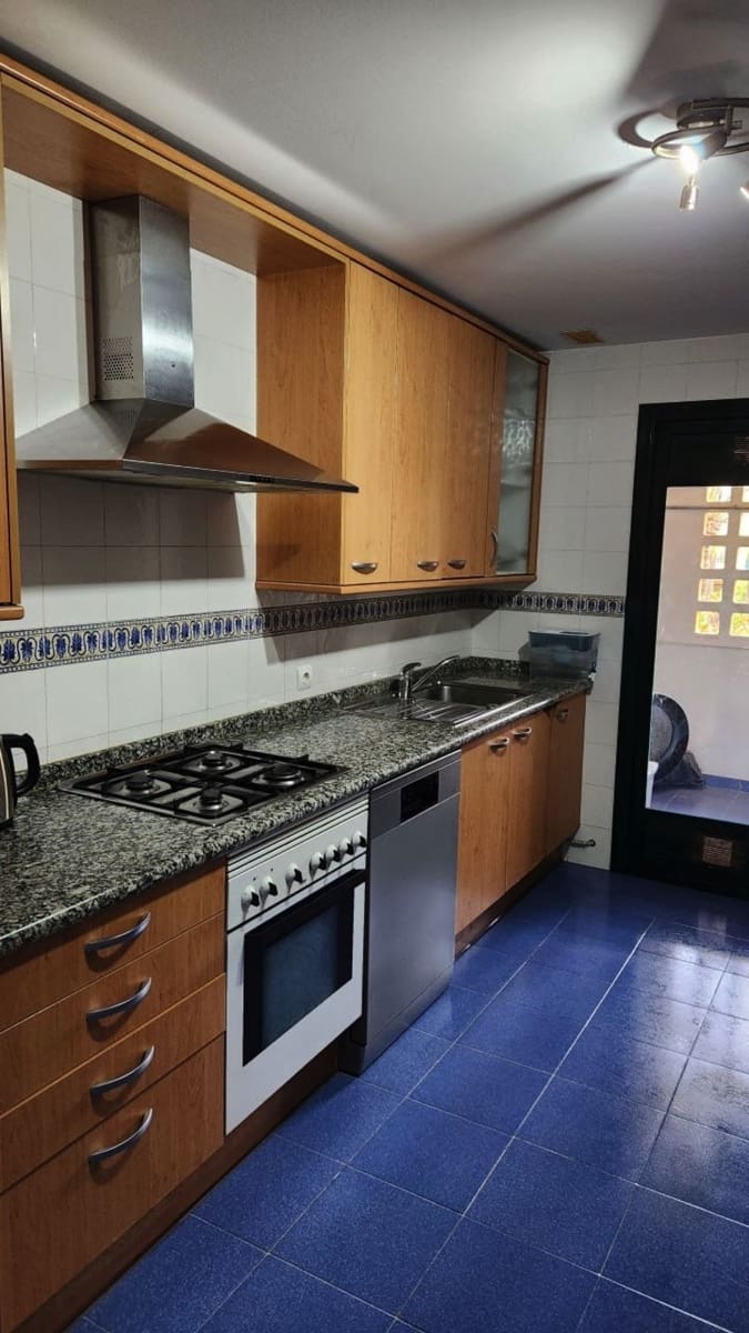 2 quarto Apartamento para venda em Marbella com piscina - 656 000 € (Ref: 9976253)