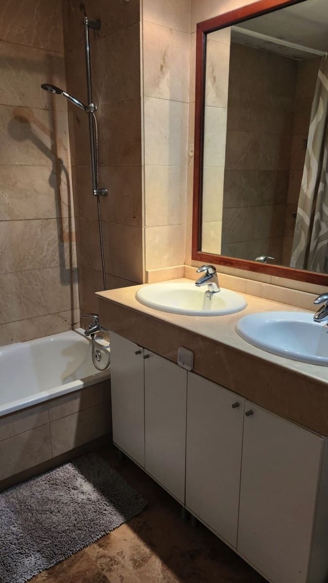 2 quarto Apartamento para venda em Marbella com piscina - 656 000 € (Ref: 9976253)