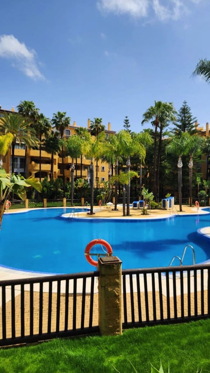 2 quarto Apartamento para venda em Marbella com piscina - 656 000 € (Ref: 9976253)
