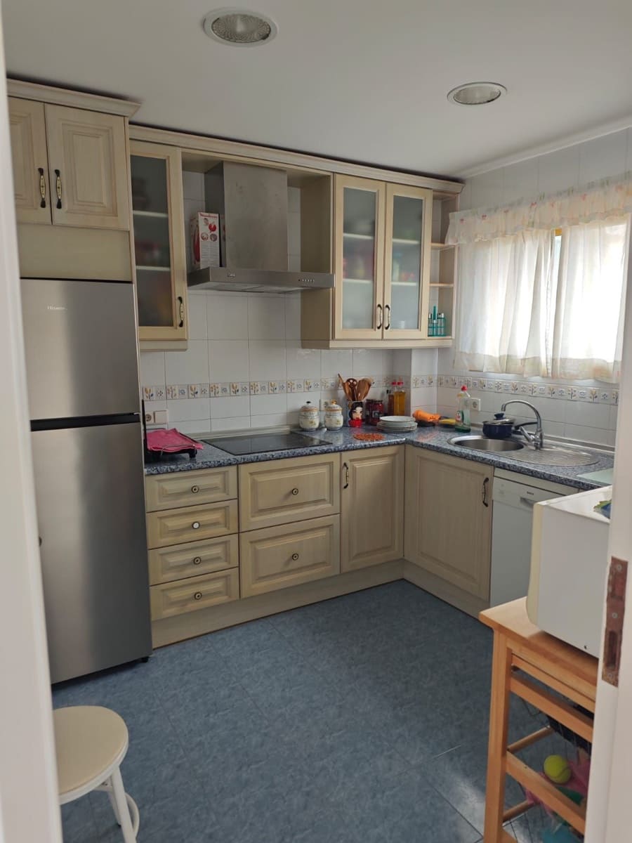 2 bedroom Apartment for sale in Marbella with pool garage - € 690,000 (Ref: 9976256)