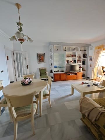 2 bedroom Apartment for sale in Marbella with pool garage - € 690,000 (Ref: 9976256)