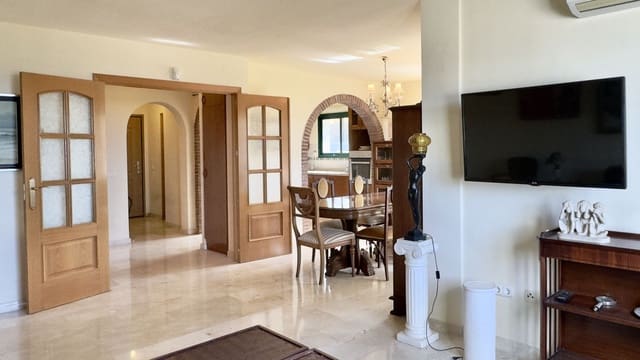 3 bedroom Townhouse for sale in Mijas with pool garage - € 659,000 (Ref: 9976257)