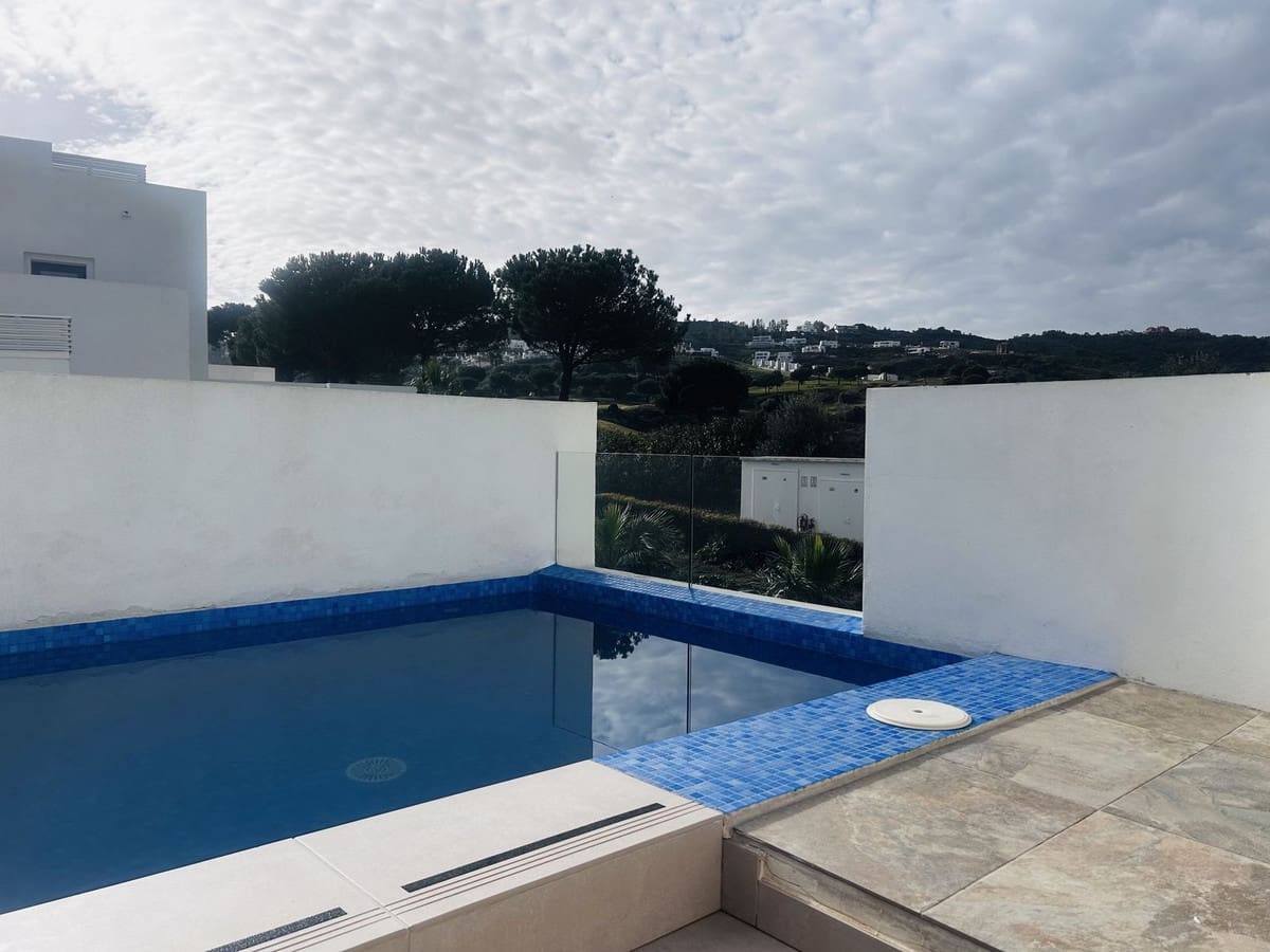 3 soverom Leilighet til salgs i Mijas Golf med svømmebasseng garasje - € 719 000 (Ref: 9976258)