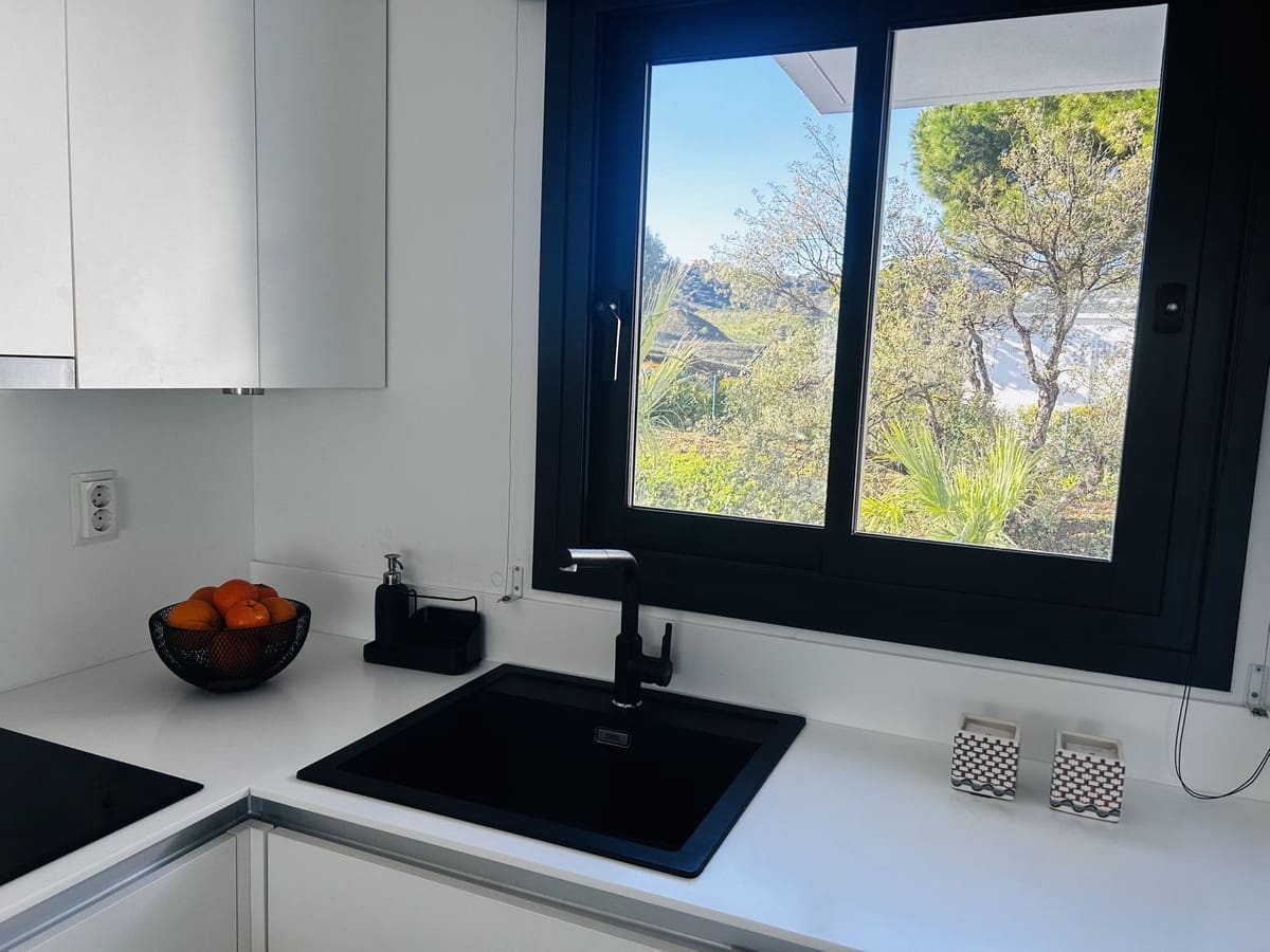 3 soverom Leilighet til salgs i Mijas Golf med svømmebasseng garasje - € 719 000 (Ref: 9976258)