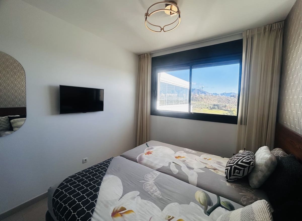3 soverom Leilighet til salgs i Mijas Golf med svømmebasseng garasje - € 719 000 (Ref: 9976258)
