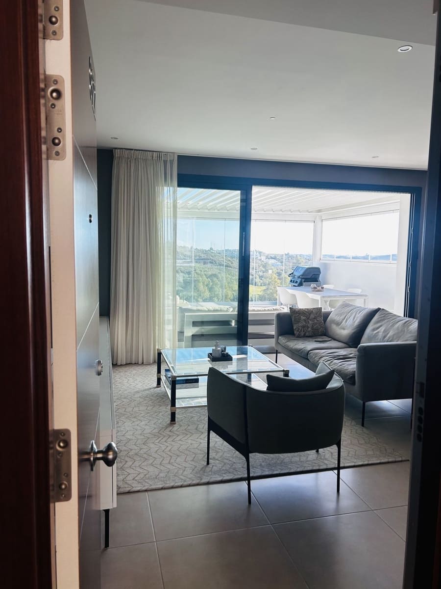 3 soverom Leilighet til salgs i Mijas Golf med svømmebasseng garasje - € 719 000 (Ref: 9976258)