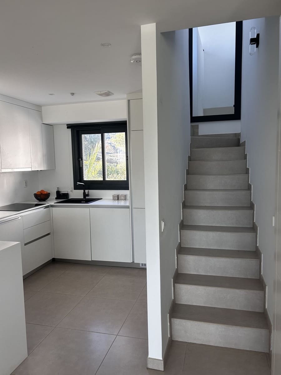 3 soverom Leilighet til salgs i Mijas Golf med svømmebasseng garasje - € 719 000 (Ref: 9976258)